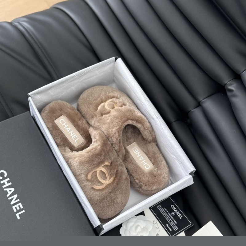 Ch*el slippers